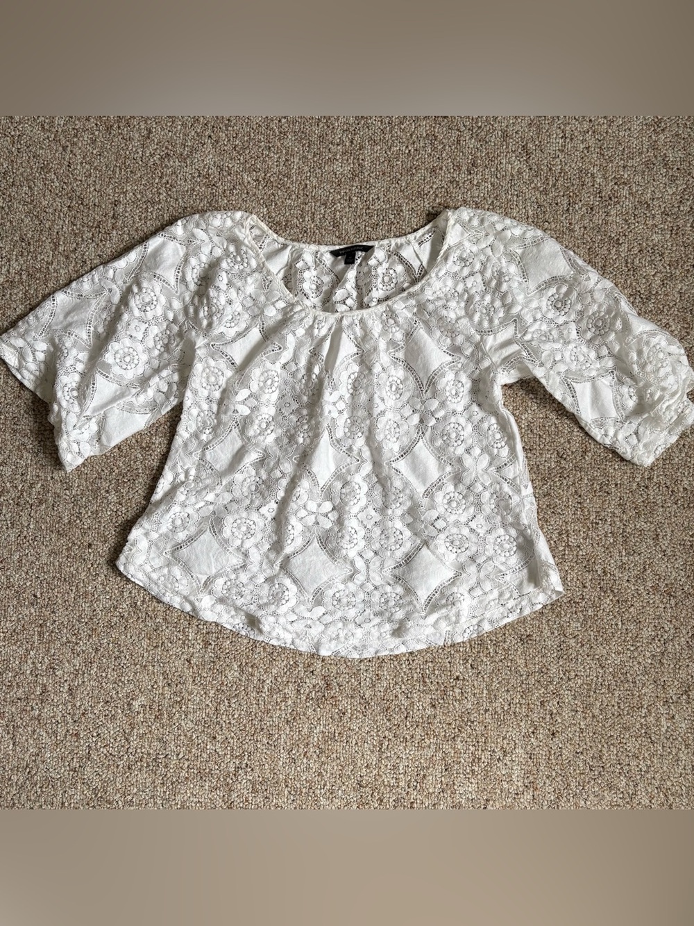 Banana Republic White Lace Scoop-Neck Blouse